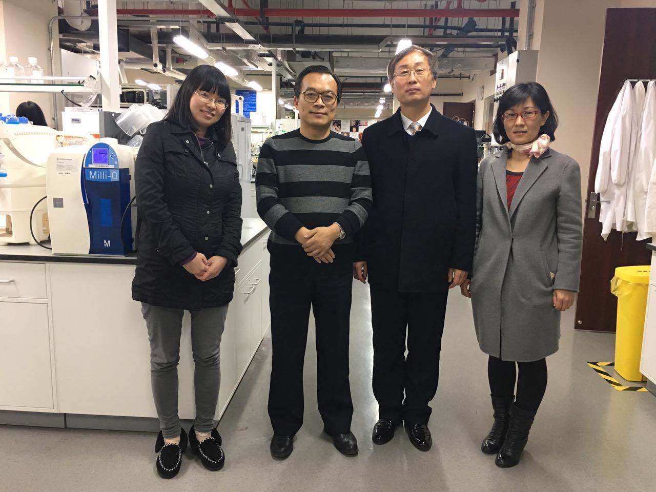 浙江中医药大学药学院院长李范珠教授来色情动漫