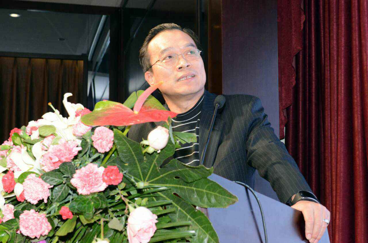 九位专家、企业家为第六届道地药材产业发展国际论坛精彩演讲